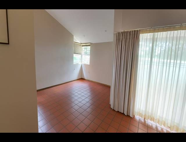 3 BEDROOM PROPERTY TO RENT IN NIEUW MUCKLENEUK